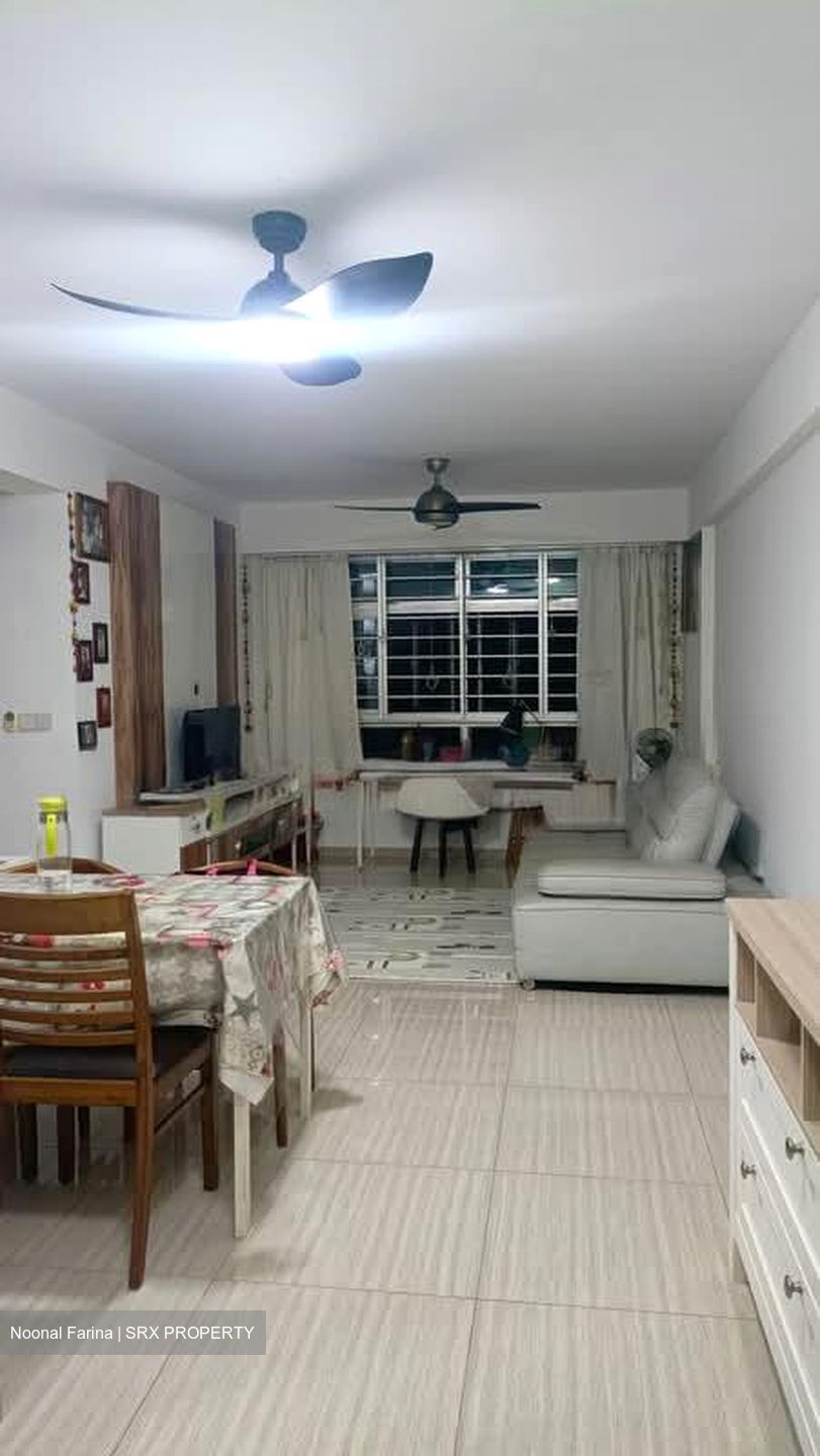 Blk 428B Floral Spring @ Yishun (Yishun), HDB 4 Rooms #579096961